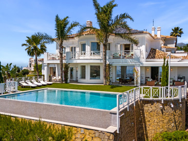Villa in Marbella — photo 2