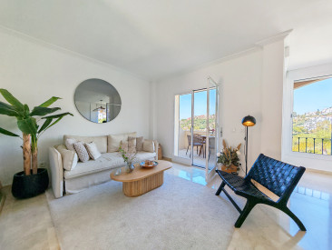 Penthouse in Benahavis — photo 4