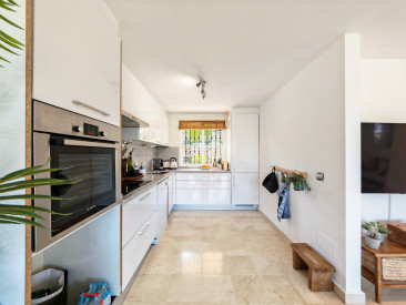 Penthouse in Benahavis — photo 5
