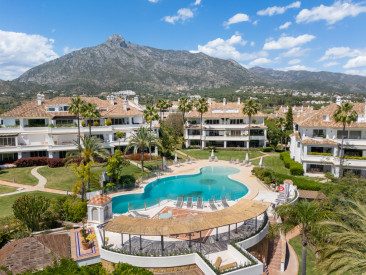 Apartment in Marbella — photo 2