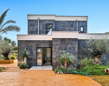 Villa for sale in trencall - 4810