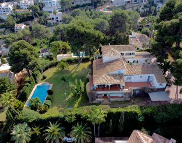 Villa for sale in Tosalet - 4825
