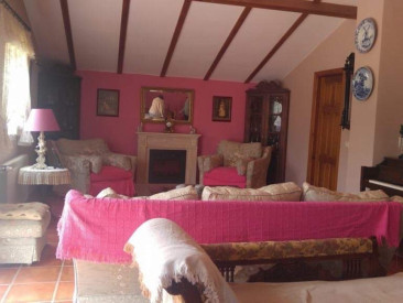 House in El Burgo — photo 4
