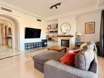 Town House in Estepona — photo 3