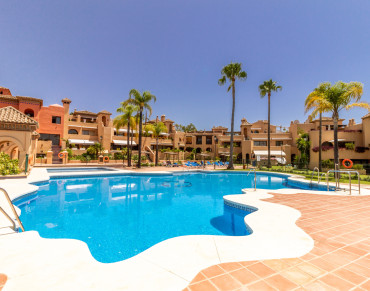 Penthouse for sale in Estepona East - BHHS-MAR-06091