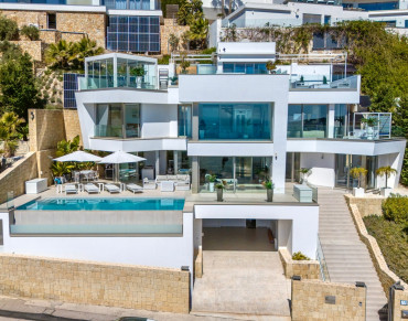 Villa for sale in Moraira - 12683DR