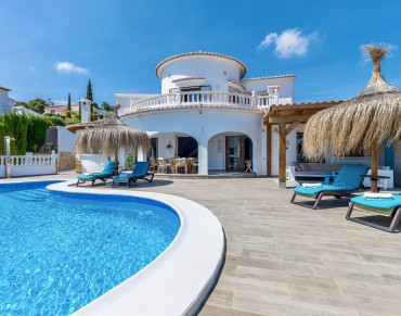 Villa for sale in Moraira - 12692DR
