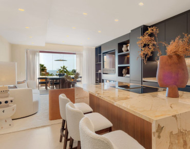 Apartment for sale in Estepona - R5196619