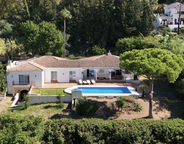 House for sale in El Paraiso - R5210131
