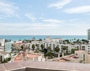 Apartment for sale in Torremolinos - R5330473