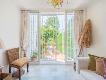 Town House in Marbella — photo 4