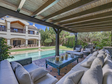 Villa in Marbella — photo 2