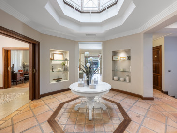 Villa in Marbella — photo 4