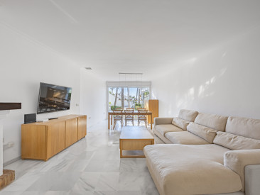 Town House in Marbella — photo 4