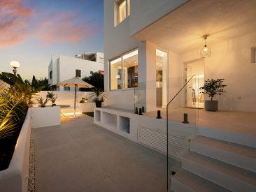 Town House in Marbella — photo 3