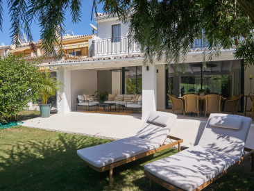 Town House in Marbella — photo 3