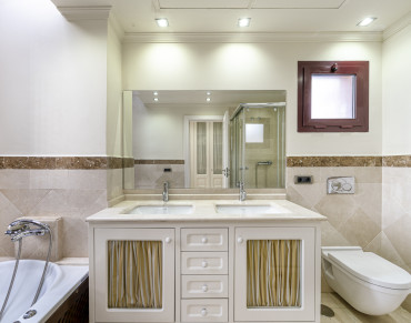 House for sale in Marbella Golden Mile - JUST-V2349
