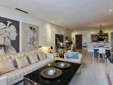 Apartment in Marbella — photo 2