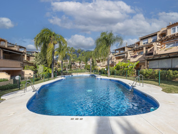 Town House in Marbella — photo 4
