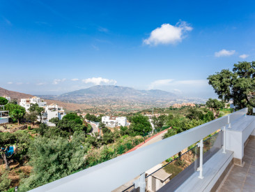 Villa in Marbella — photo 2
