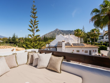 Town House in Marbella — photo 4