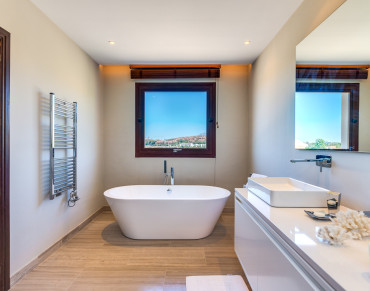 Villa for sale in Guadalmina Alta - W-02NXYI