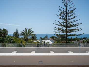 Villa in Marbella — photo 2