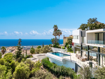Villa in Marbella — photo 2
