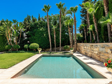 Villa in Marbella — photo 2