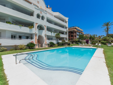 Apartment in Marbella — photo 2