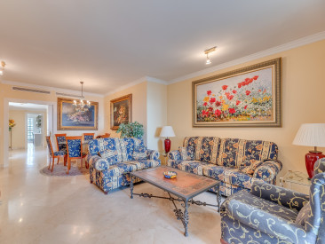 Apartment in Marbella — photo 6