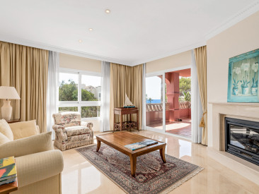 Apartment in Marbella — photo 5