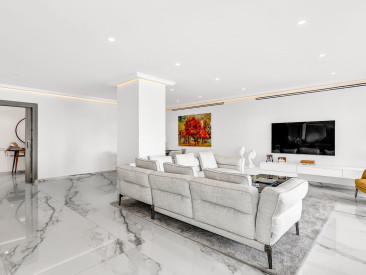 Apartment in Marbella — photo 2