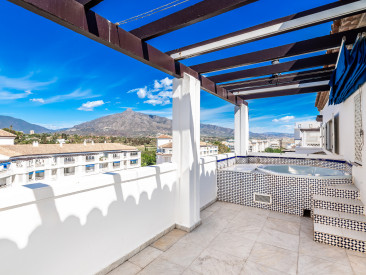 Apartment in Marbella — photo 3