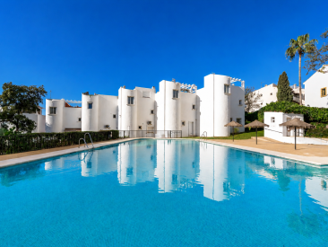 Town House in Marbella — photo 3