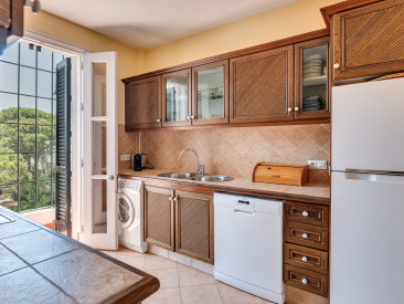 Apartment in Marbella — photo 5