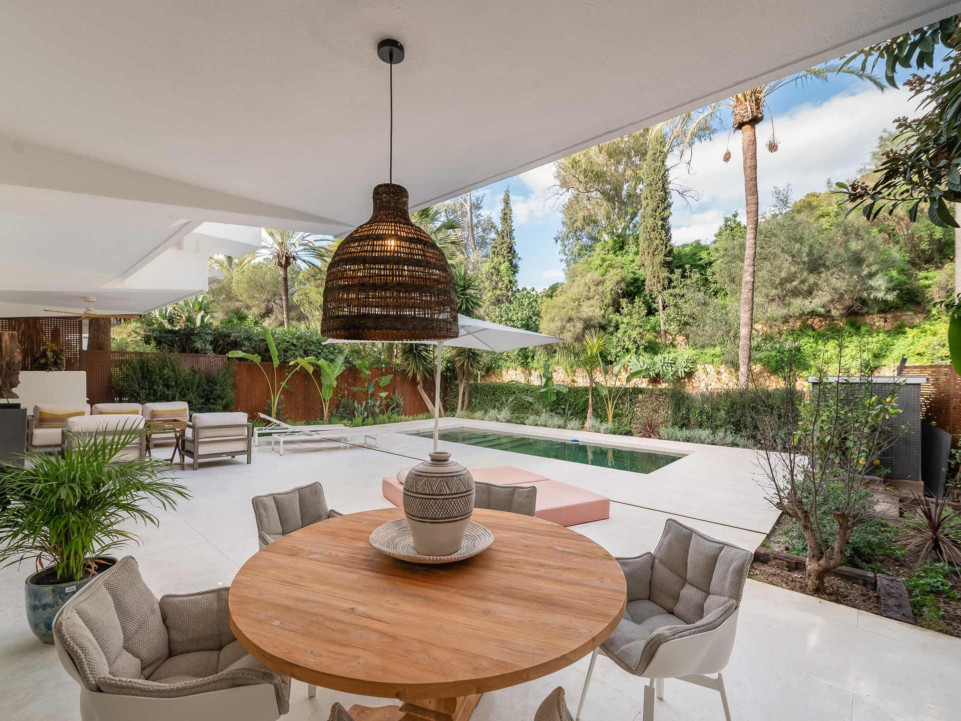 W-02Y7FG - Duplex in Marbella