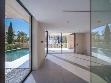 Villa in Marbella — photo 3