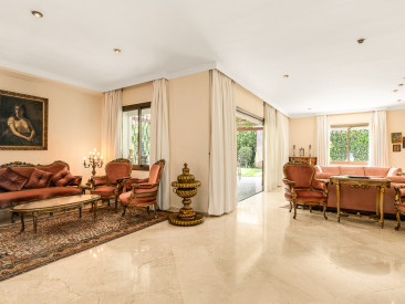 Villa in Marbella — photo 6