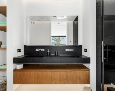 Villa for sale in Los Flamingos Golf Resort - W-0306IV