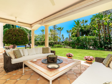 Villa in Marbella — photo 4