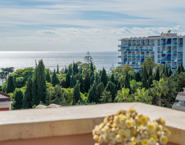 Penthouse for sale in Marbella Golden Mile - W-030QI2