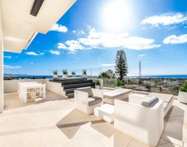 House for sale in Nueva Andalucia - W-04662U