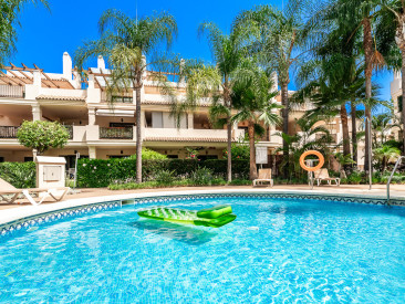 Apartment in Marbella — photo 2