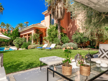 Villa in Marbella — photo 3