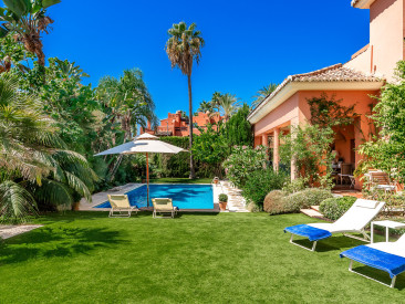 Villa in Marbella — photo 6