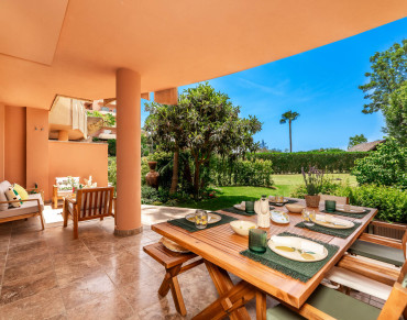 Apartment for sale in Nueva Andalucia - W-046MVD