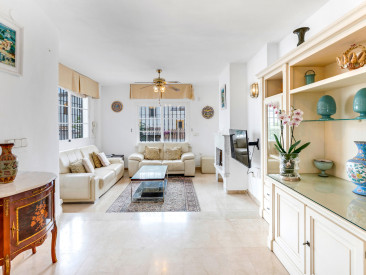 Town House in Marbella — photo 4