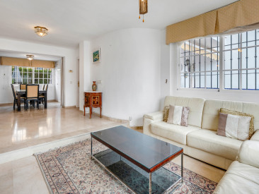 Town House in Marbella — photo 6