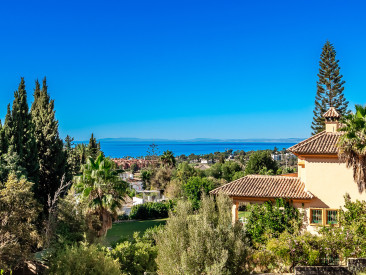 Villa in Marbella — photo 2